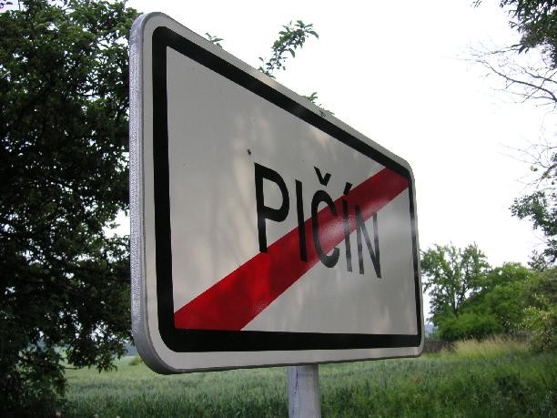 Vesnice Pičín